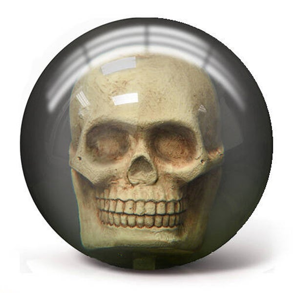 Pyramid - Clear Skull