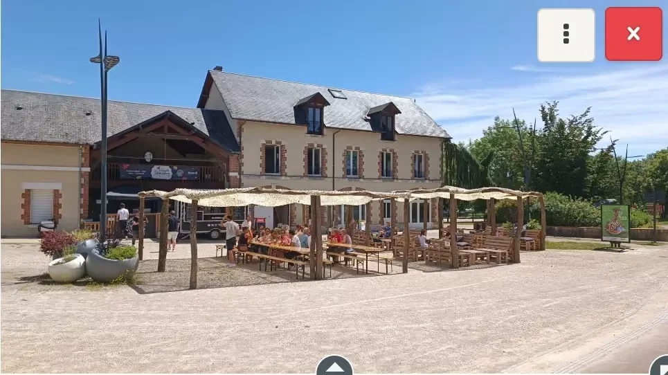 photo de la guinguette du Chateau a Saran sur le site Sortir a Orleans