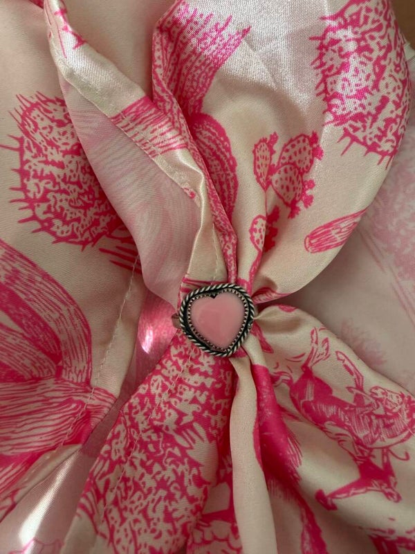 Pink conch heart ring