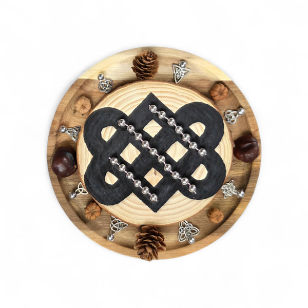 Celtic Knot Wooden Wall Art – 21cm