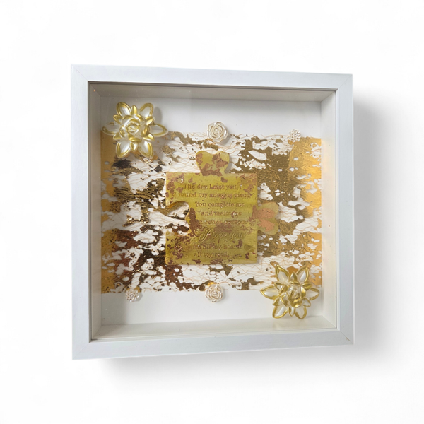 Handmade Gold Resin Puzzle Frame – Romantic Keepsake Gift