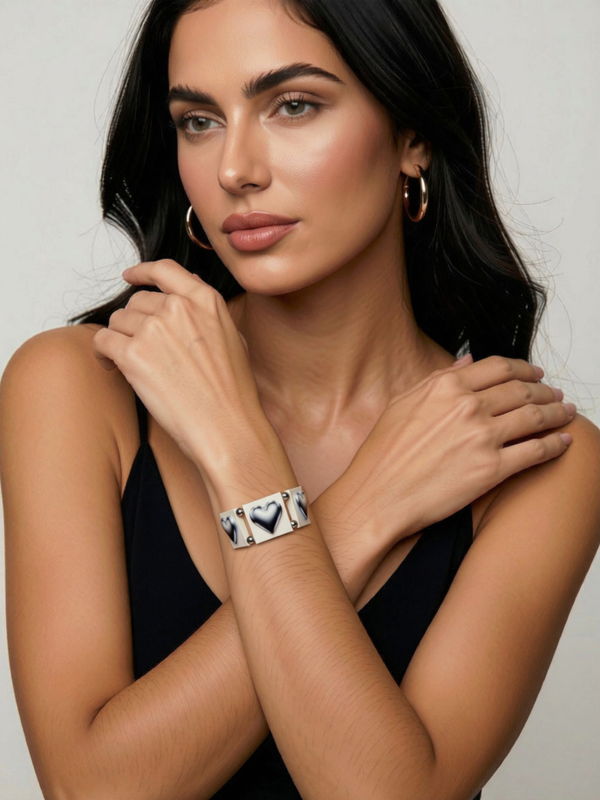 Bracelet Cœur 3D Noir & Blanc — LeKlic