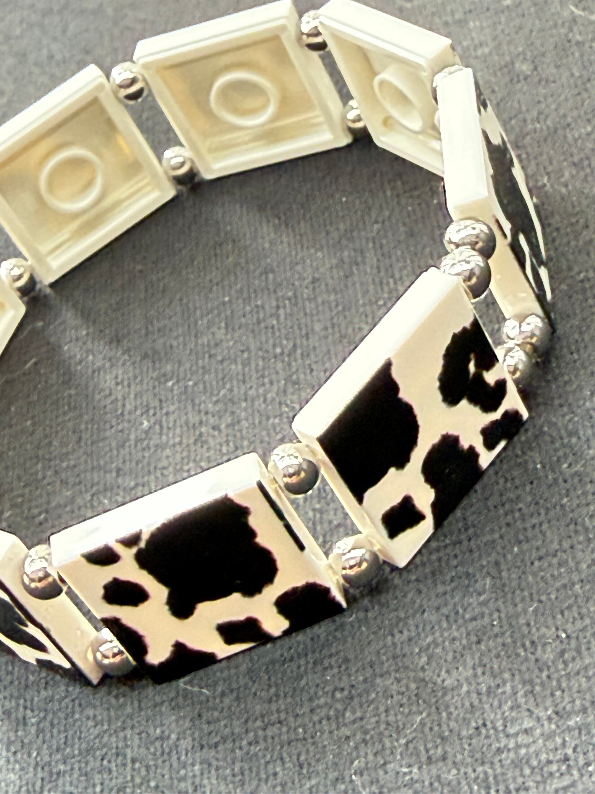 Bracelet femme motif vache briques LEGO fait main France