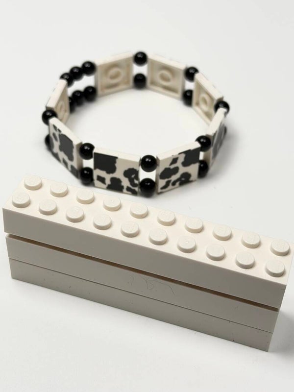 Bracelet plaques LEGO® motif Vache – Perles noires