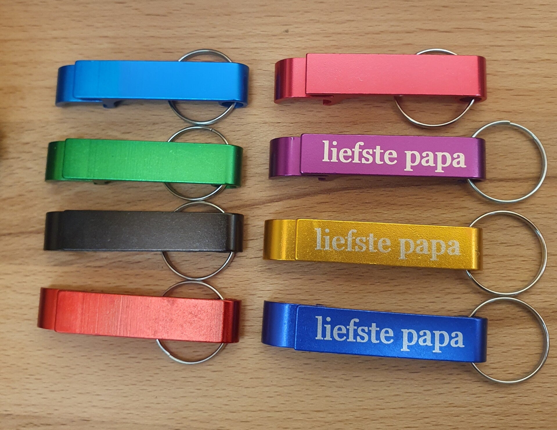 Sleutelhangers / bieropeners