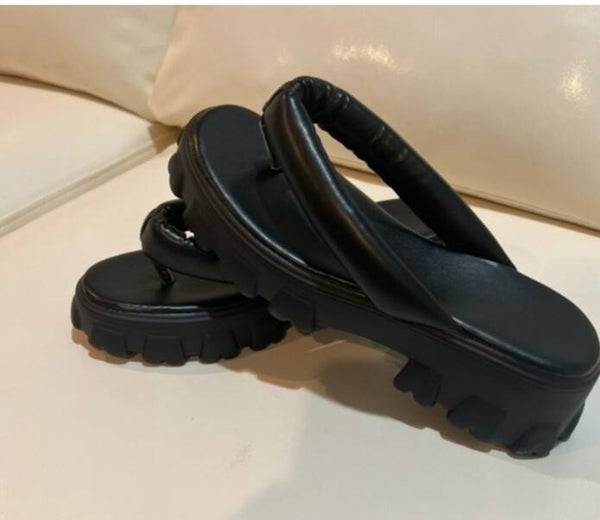 Sandalias negras de plataforma Size 8