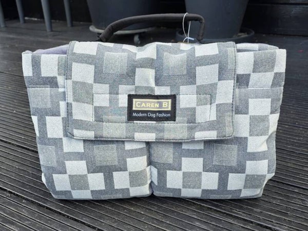 Caren B Reismat Squares