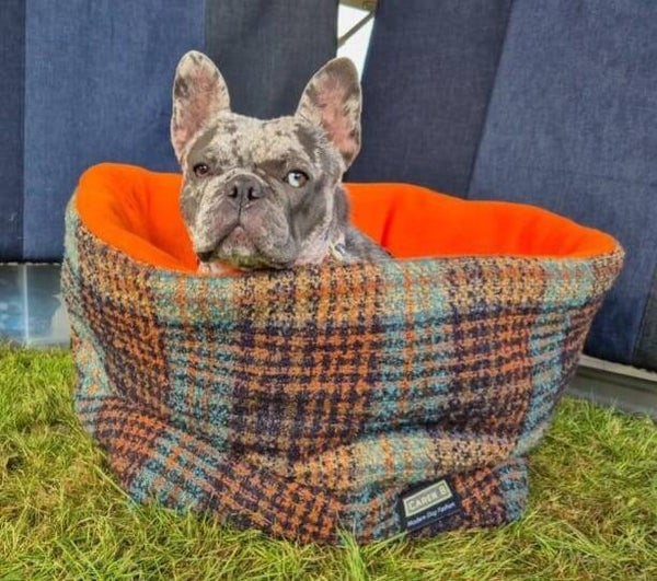 Caren B Snuggle Bucket Classic Orange