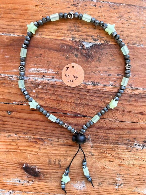 Caren B Glow-in-the-dark ketting 7