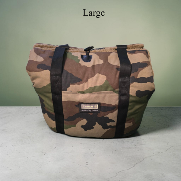 Caren B draagtas camouflage