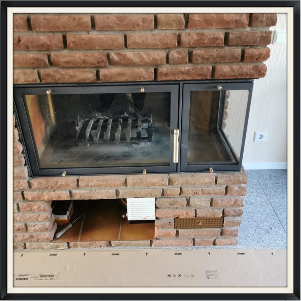 Brandschutz: Glastür auf Mass-Kaminverglasungen