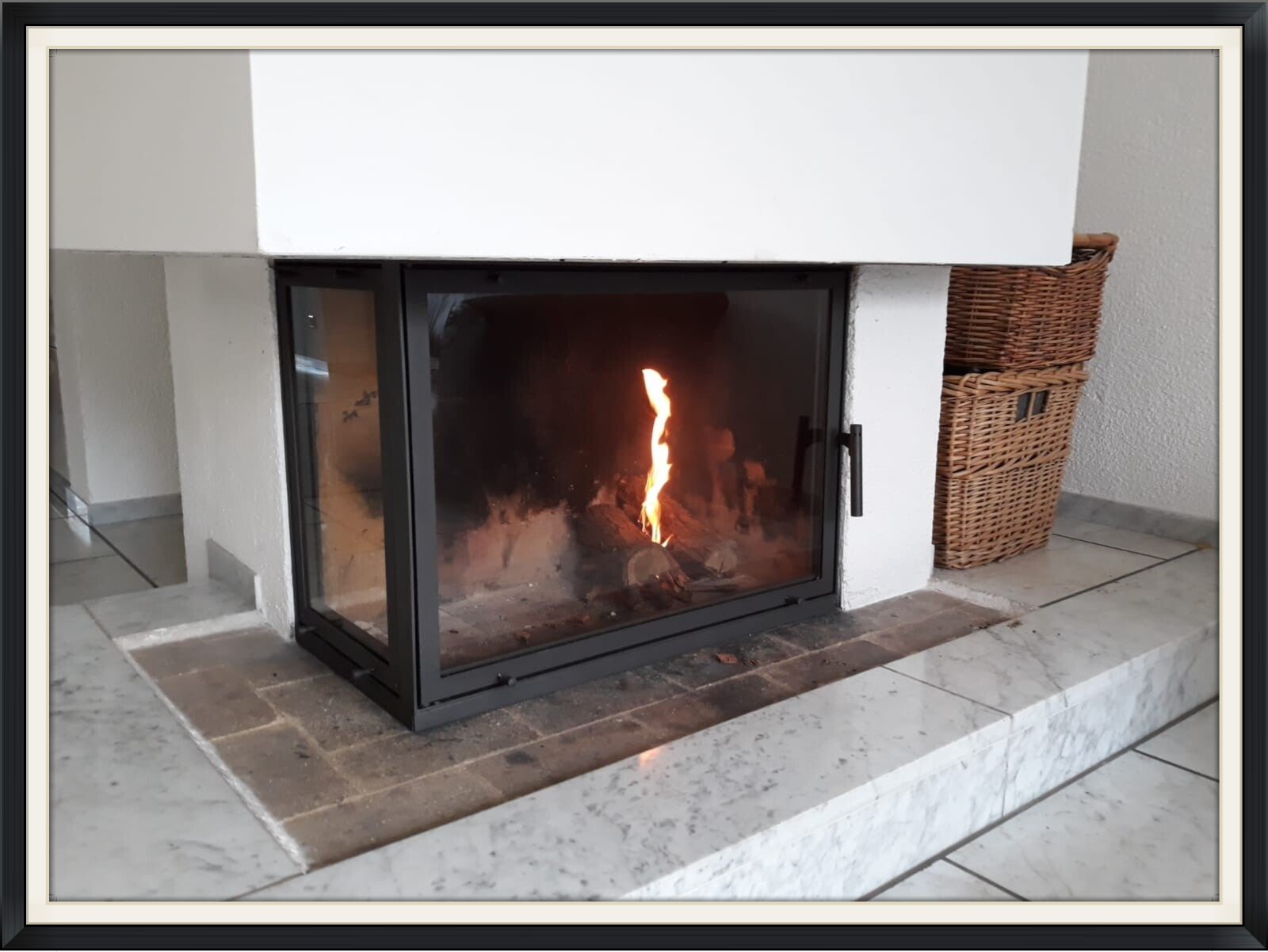 Brandschutz: Glastür auf Mass-Kaminverglasungen