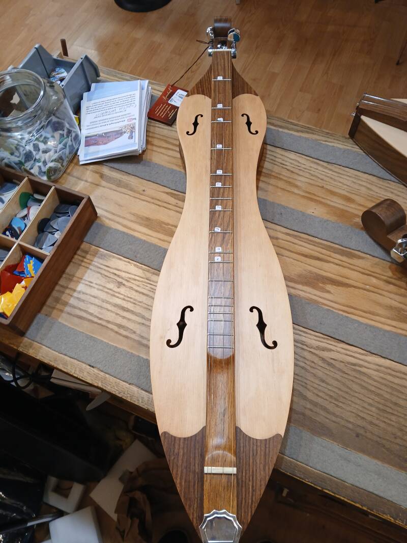マウンテンダルシマー　mountain dulcimar made in ＵＳＡ Dulcimer Instrument, Mountain Dulcimer, 4 String Appalachian