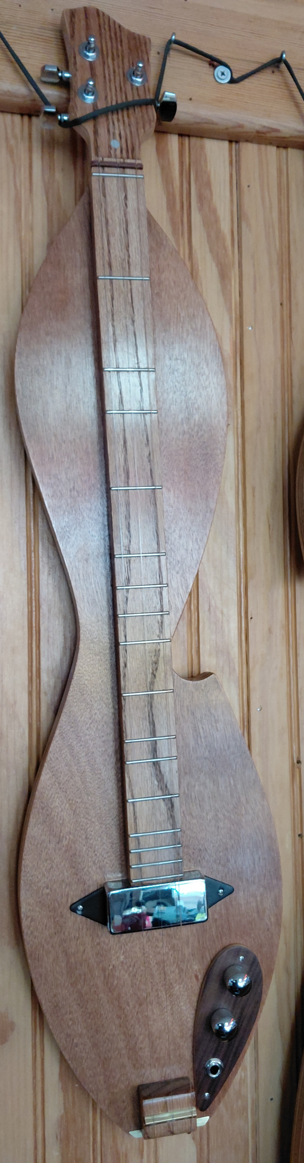 CEDAR CREEK SOLID BODY ELECTRIC MOUNTAIN DULCIMER