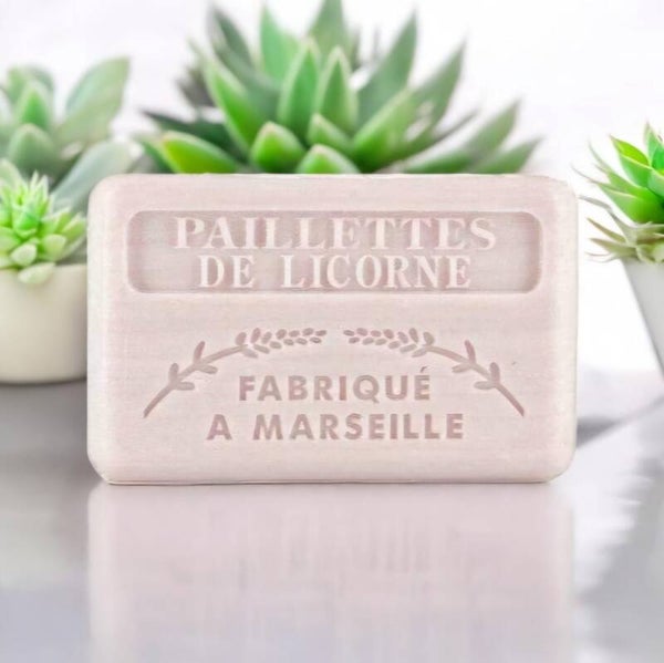 Savonnette paillettes de licorne monoï