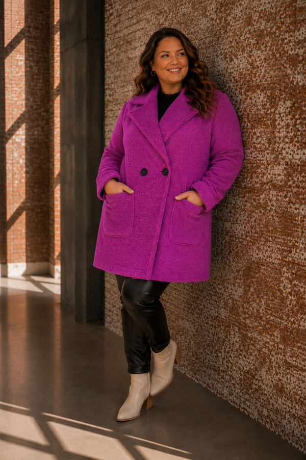 Monika violet