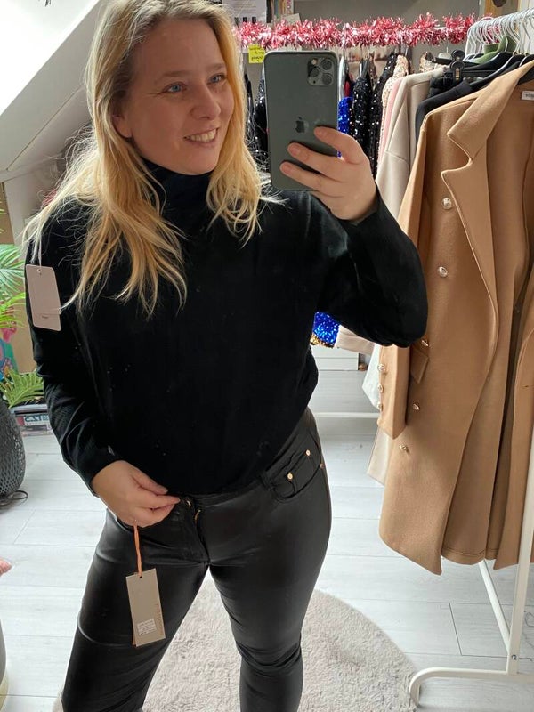 Coltrui nicolle zwart