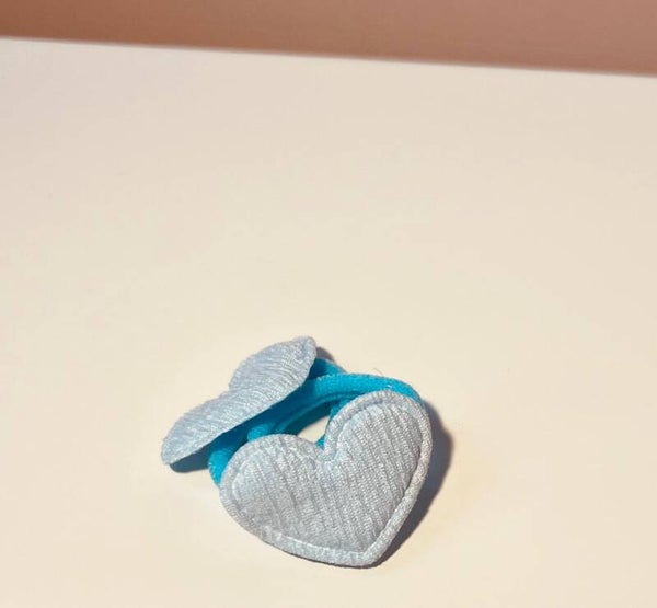 Elastiekjes mousseline blauwe hartjes