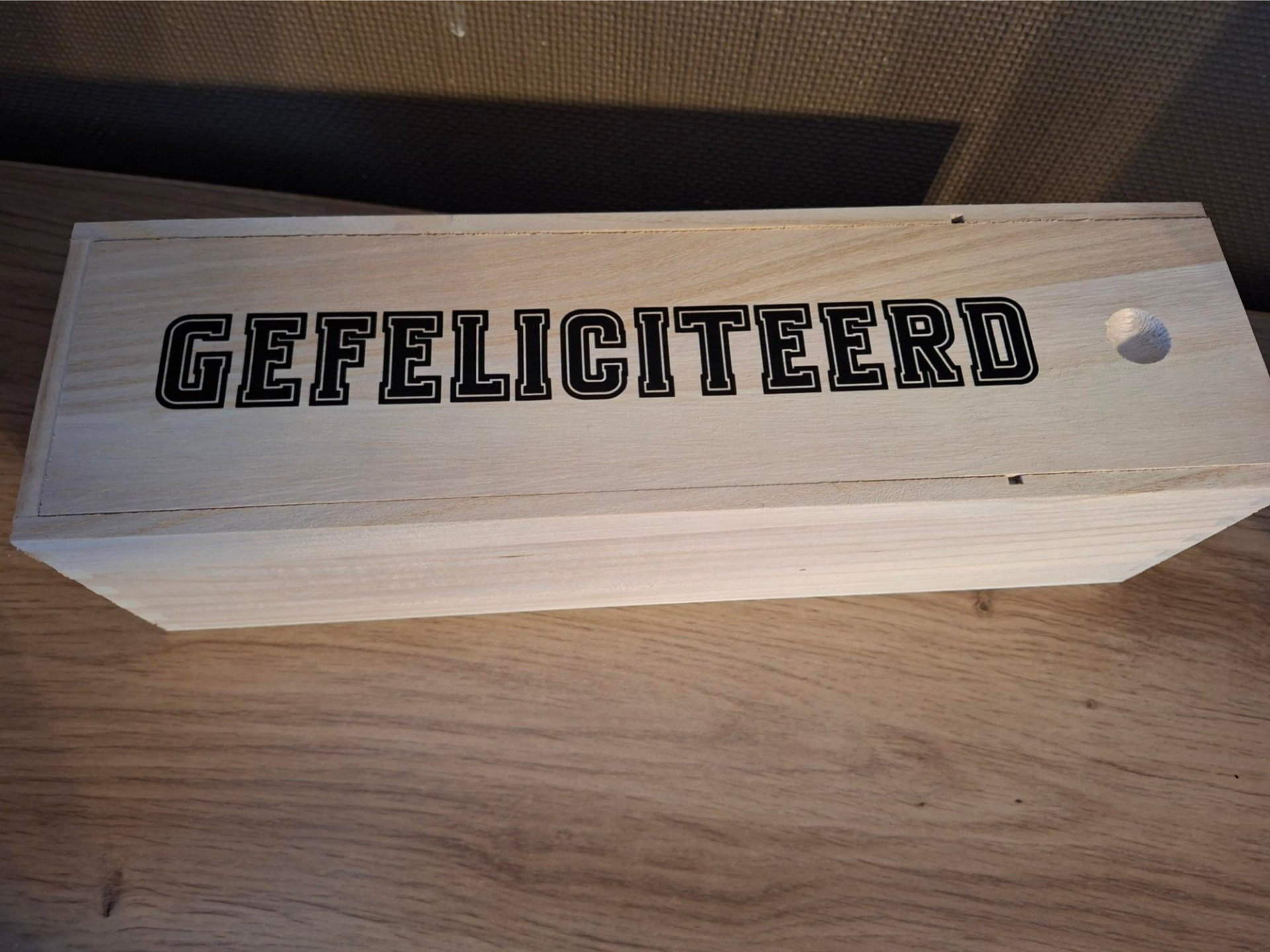 Lege Wijnkist Gefeliciteerd