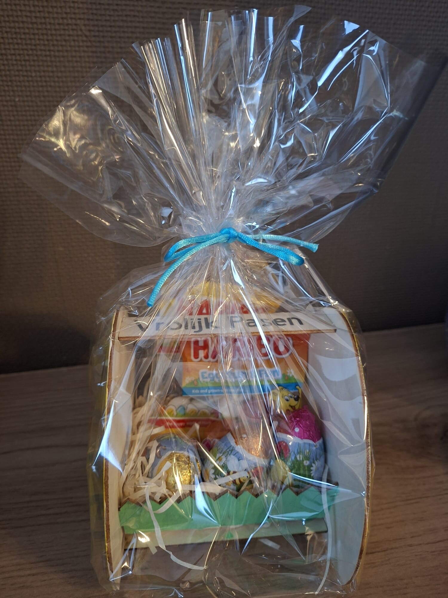 Paasmandje Klein Gevuld met lekkers