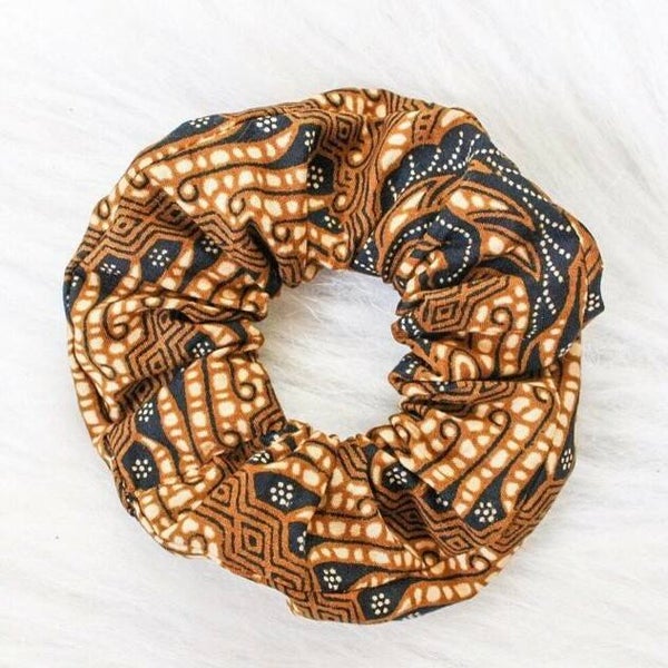 Batik Scrunchie - Bruin / Multi