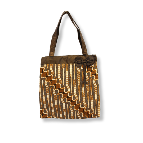 Shopper Batik Ubud - Bruin