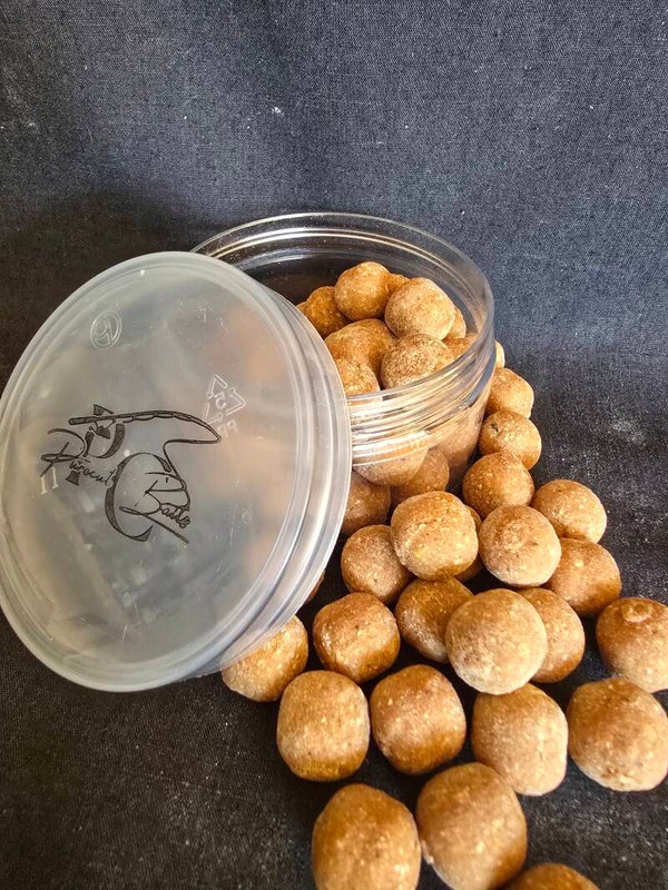 14mm Crazy Nut Hard Hook Bait