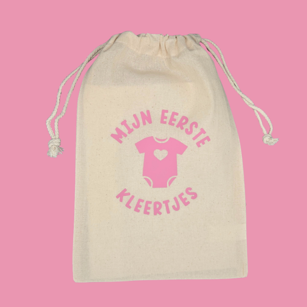 Mijn eerste kleertjes roze