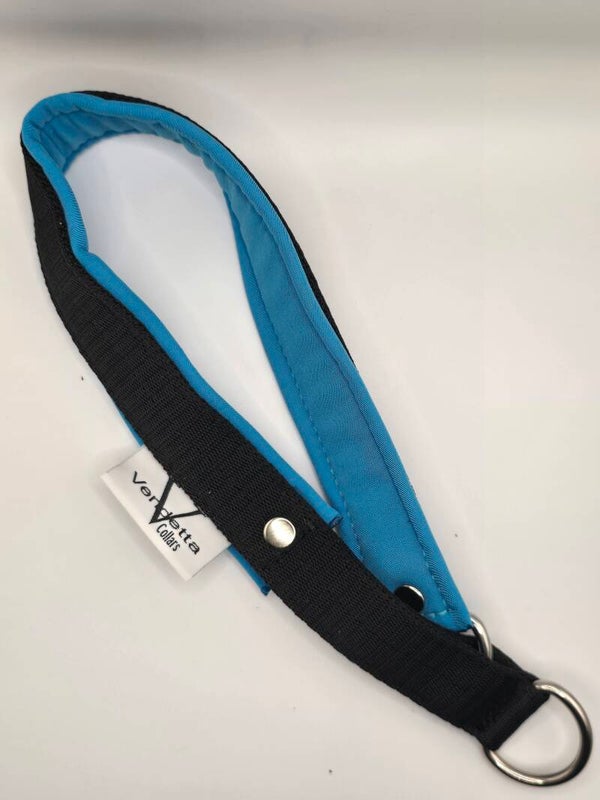 Half check halsband zwart turquoise