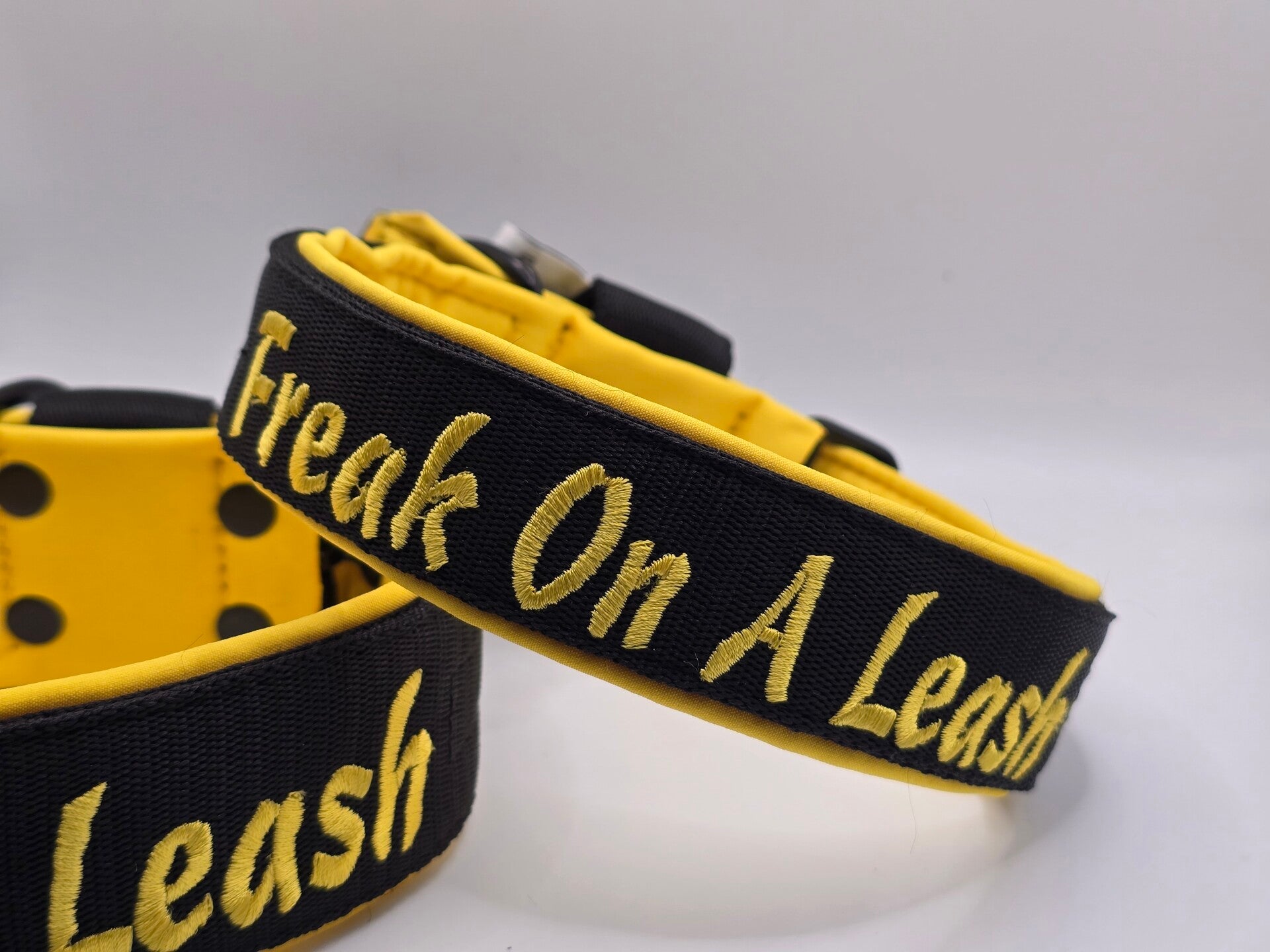 Halsband Freak On A Leash