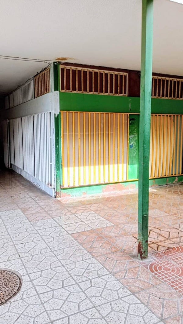 Local en venta en barrio Juan XXIII (Alicante)