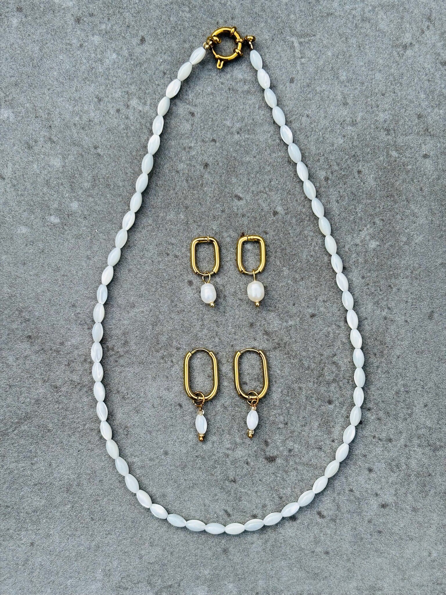 Pearls of rice ketting Goud en Zilver