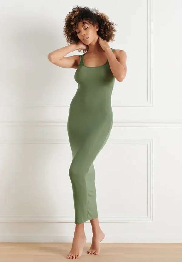 Maison Close " La Femme Amazone " Robe longue Kaki
