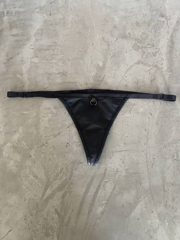 Maison Close "Chambre Noire"  String  Total Black