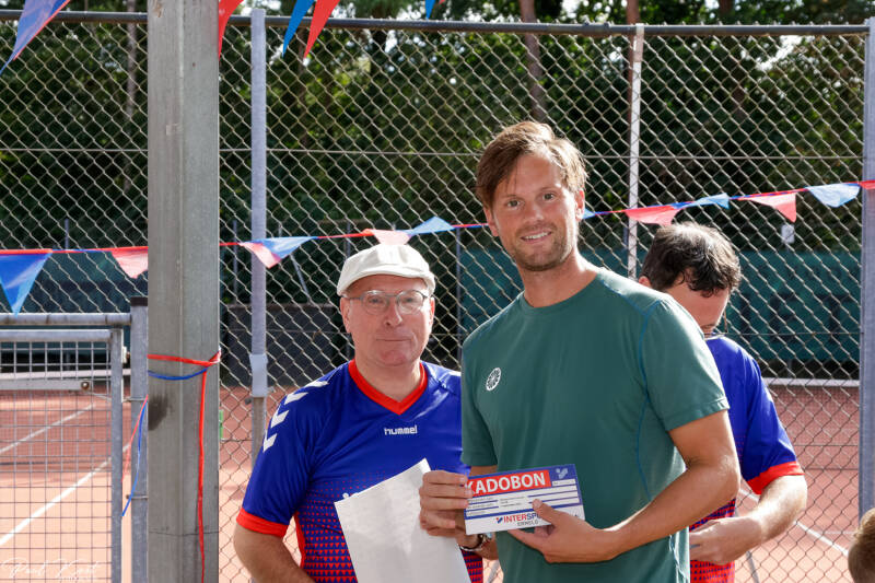 _7p_9792-standard.jpg