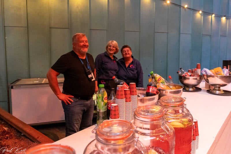 _r627995-standard.jpg