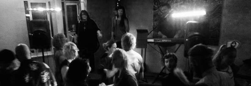 rick-toner-playing-for-a-wedding-in-napier-with-his-wedding-band-standard.jpg