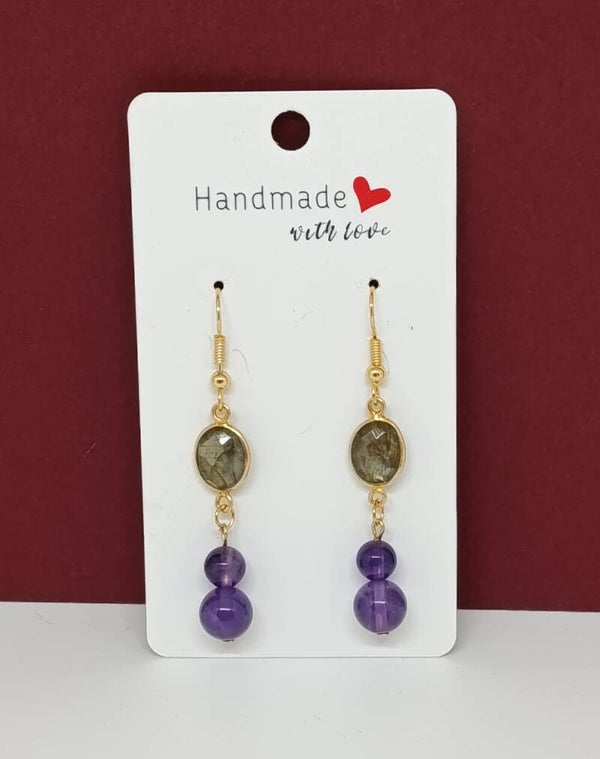 Boucles d’oreilles Labradorite & Améthyste fait main – Pierres naturelles – Équilibre intuitif et apaisement – Mystique Lunaire