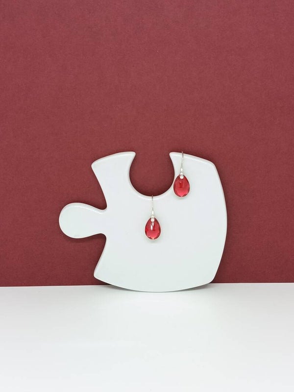 Boucles d’oreilles gouttes cristal rouge monté à la main-Criméa