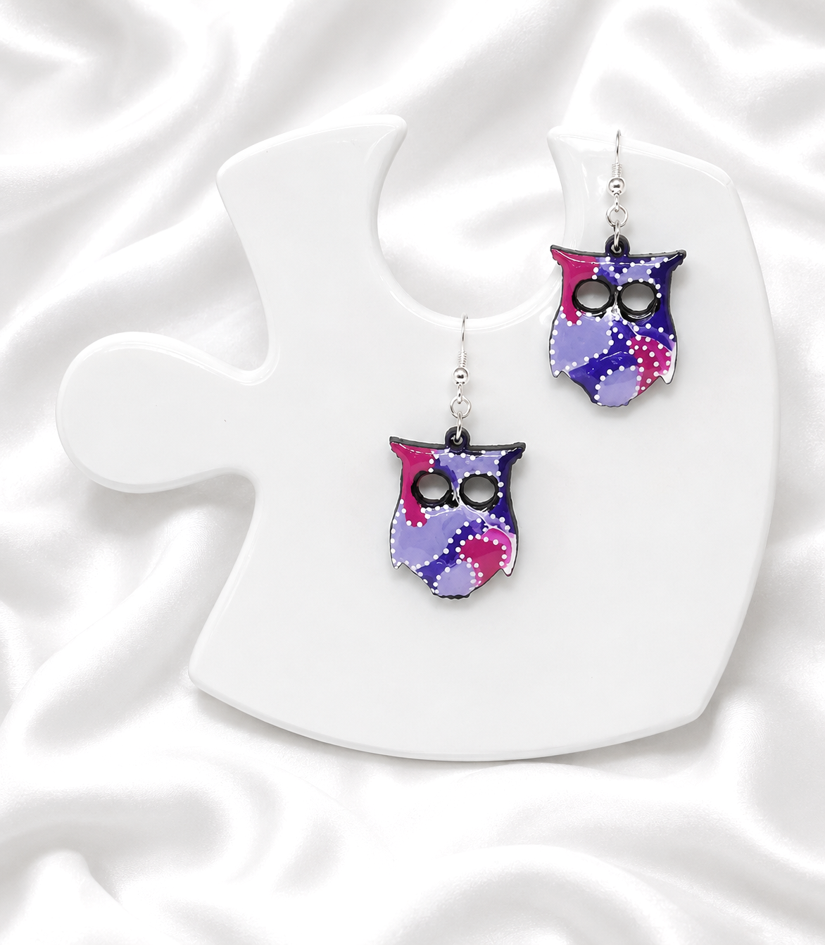 Boucles d'oreilles chouette violette en bois peint à la main- l'enchantée du soir