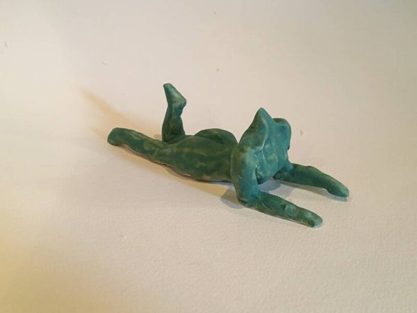 Ceramic woman figure no.2