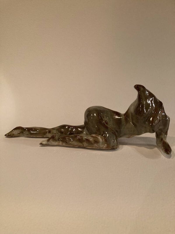 Ceramic woman figure no.10
