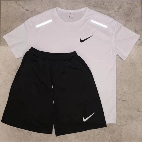 ensemble Nike running