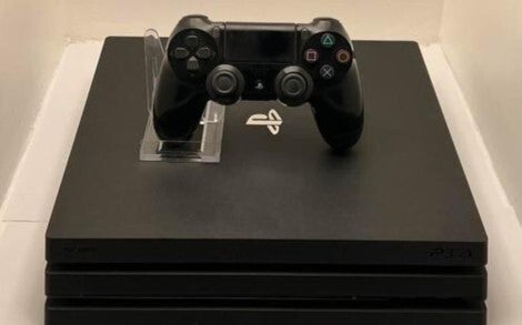 Sony Playstation 4 PRO 1TB console