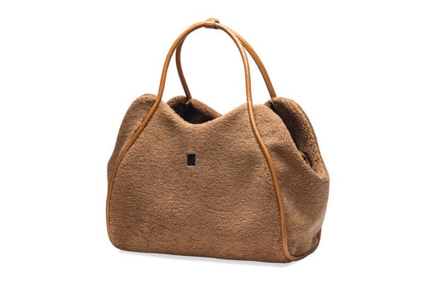 Designed by Lotte Hondendraagtas Tebby cognac 43x18x35 cm