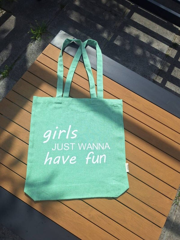 GIRLS JUST WANNA HAVE FUN