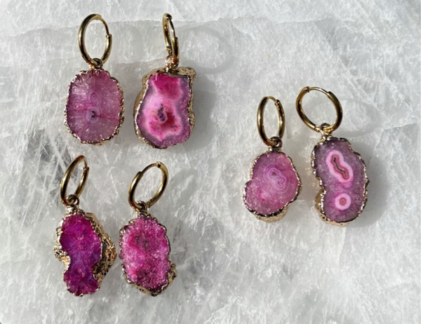 Oorbellen Natural stone gold roze