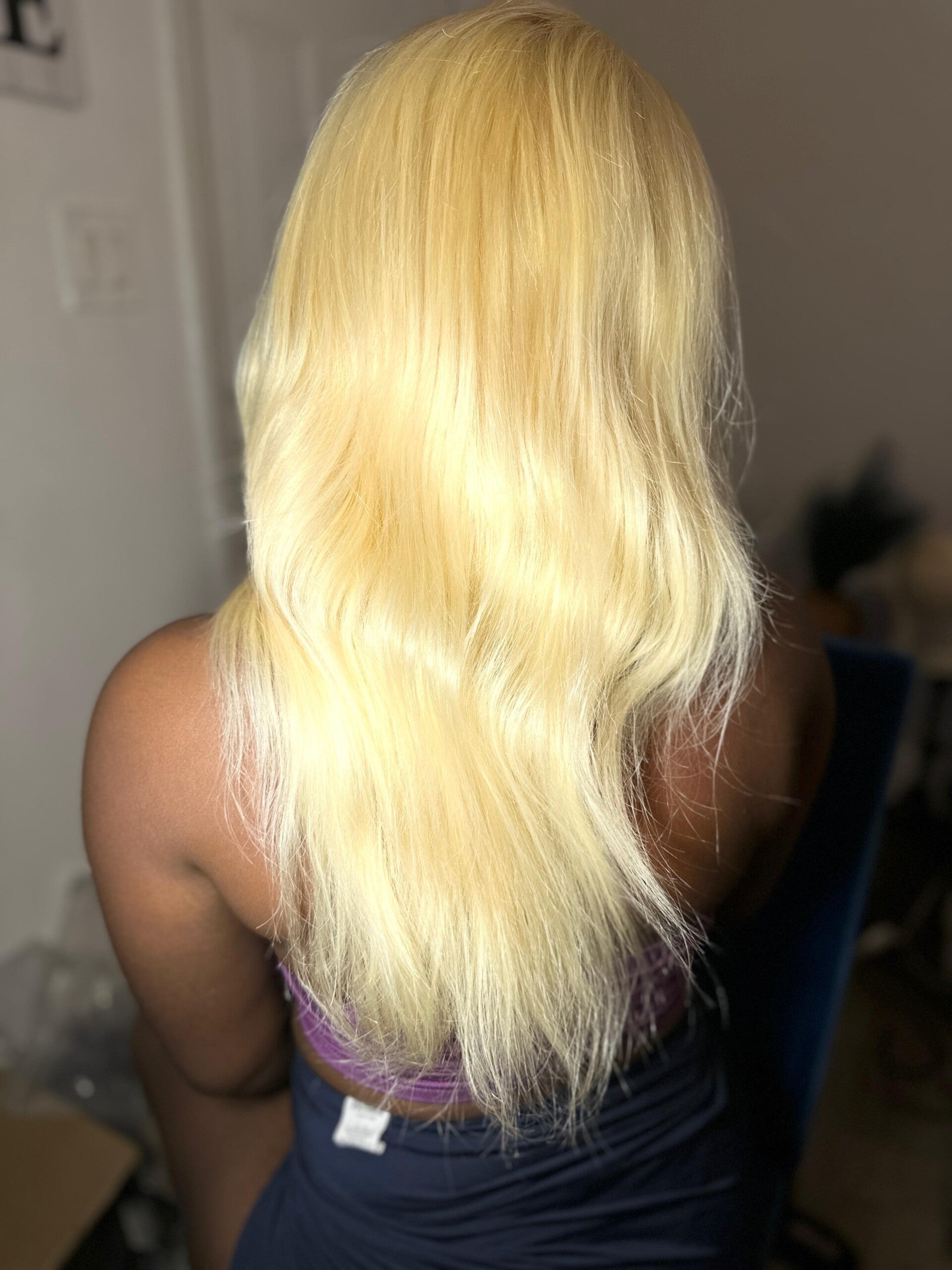 STRAIGHT , 18'' , BLOND , 4X4 , 100% NATURAL