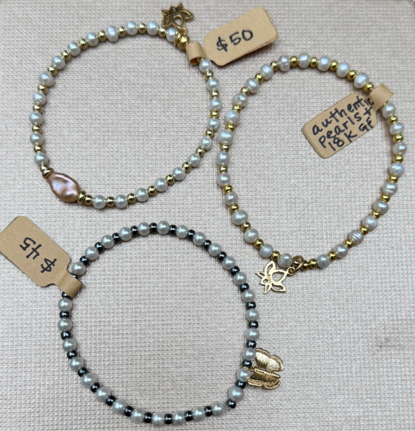 Baby pearls, all the way round….