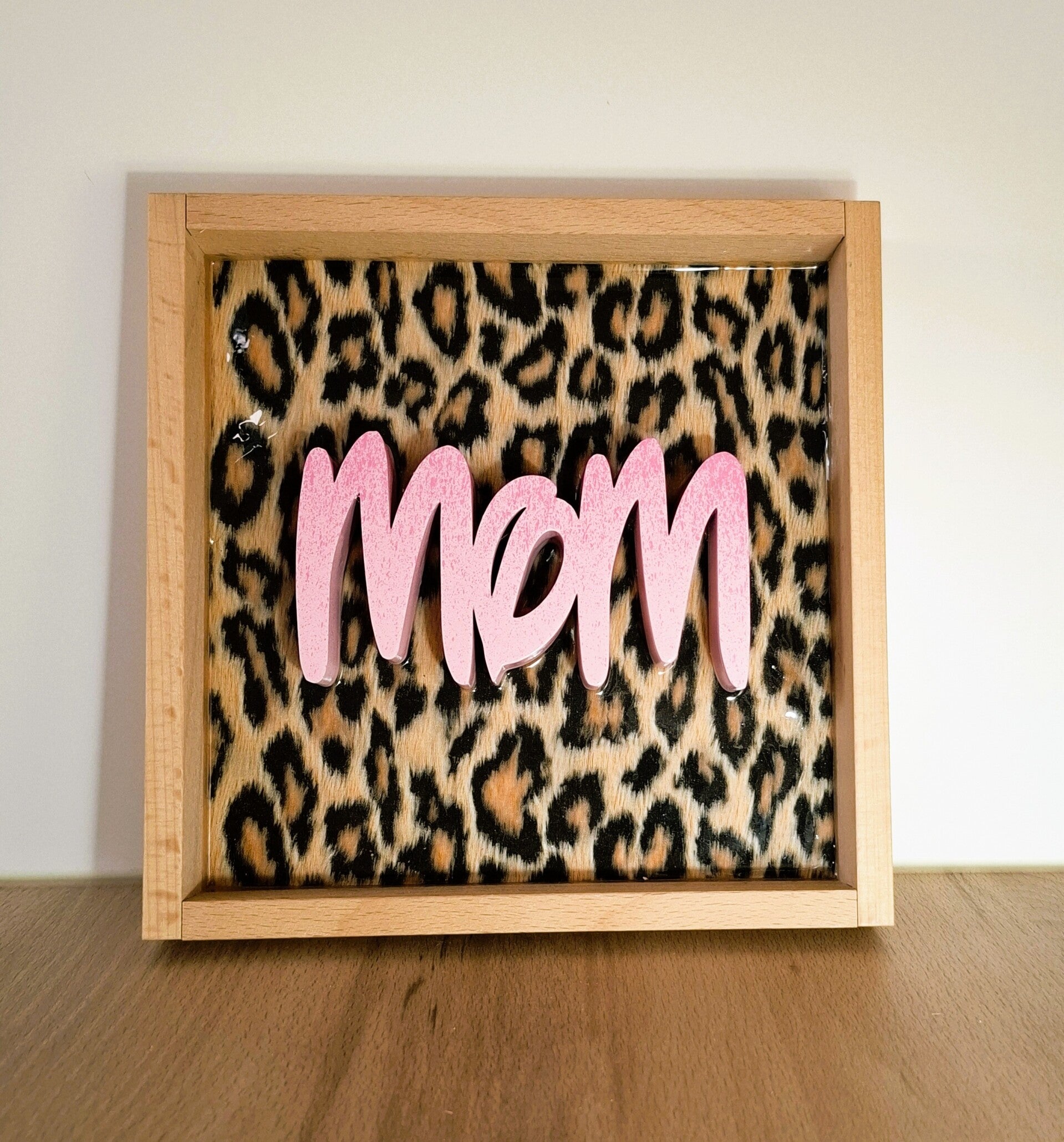 Leo Mom